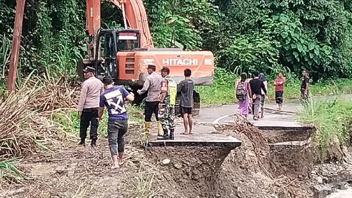 PUPR Aceh Kirim Tim Tanggap Darurat Atasi Longsor di Pining dan Tongra